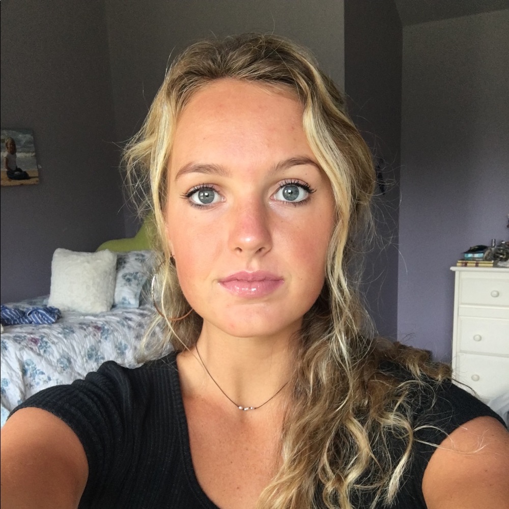 Meet your Posher, Maria